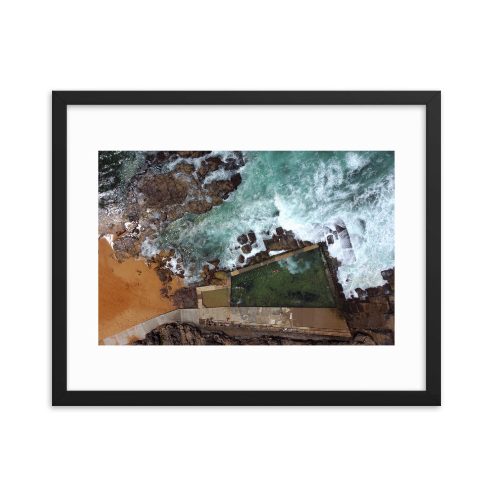 Avalon Rockpool - Framed poster